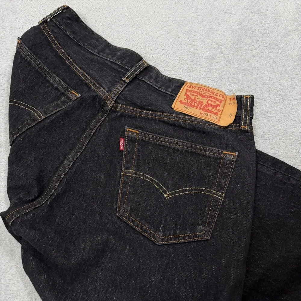 Levi's 501 Jeans Mens 33x31 Black Button Fly Original Straight Denim Pants